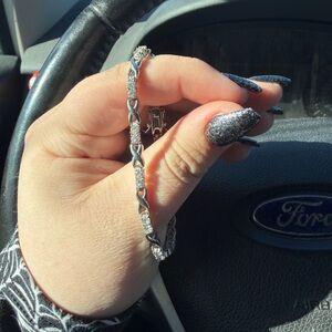 Silver Plated Sparkling Tennis Bracelet - Silver